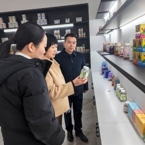 史莉赴潁東區(qū)開展三走進(jìn)、三融入活動(dòng)